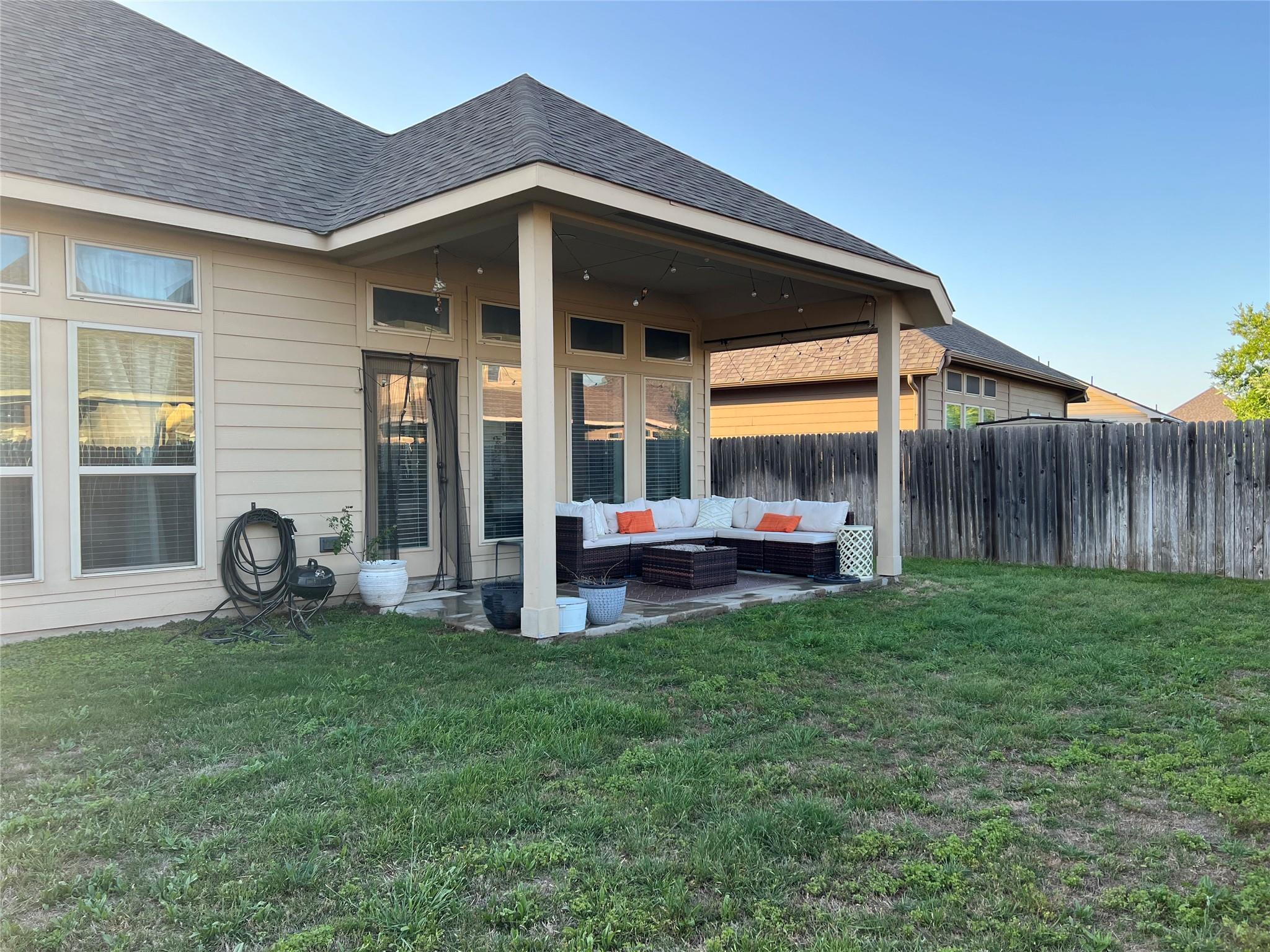 229 Split Rail Dr Property Photo 32