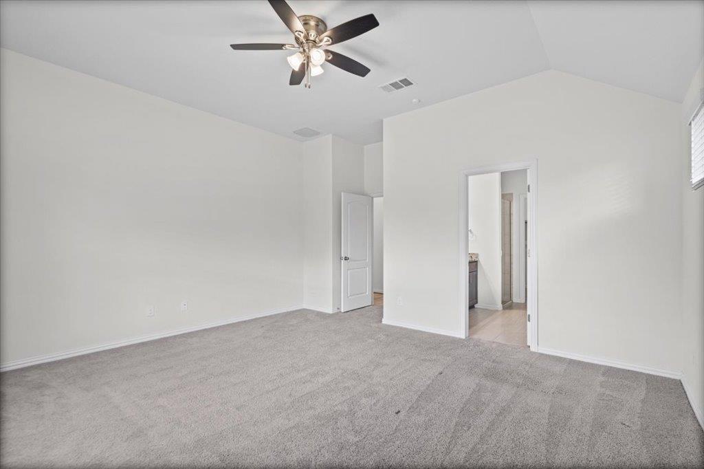 277 Spinnaker Loop Property Photo 19