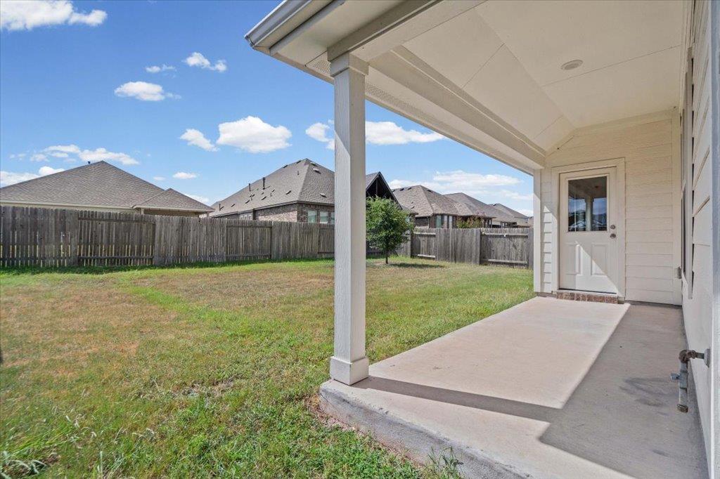 277 Spinnaker Loop Property Photo 29