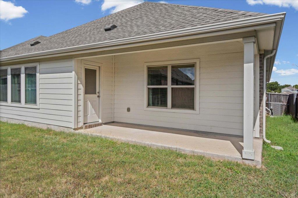 277 Spinnaker Loop Property Photo 30