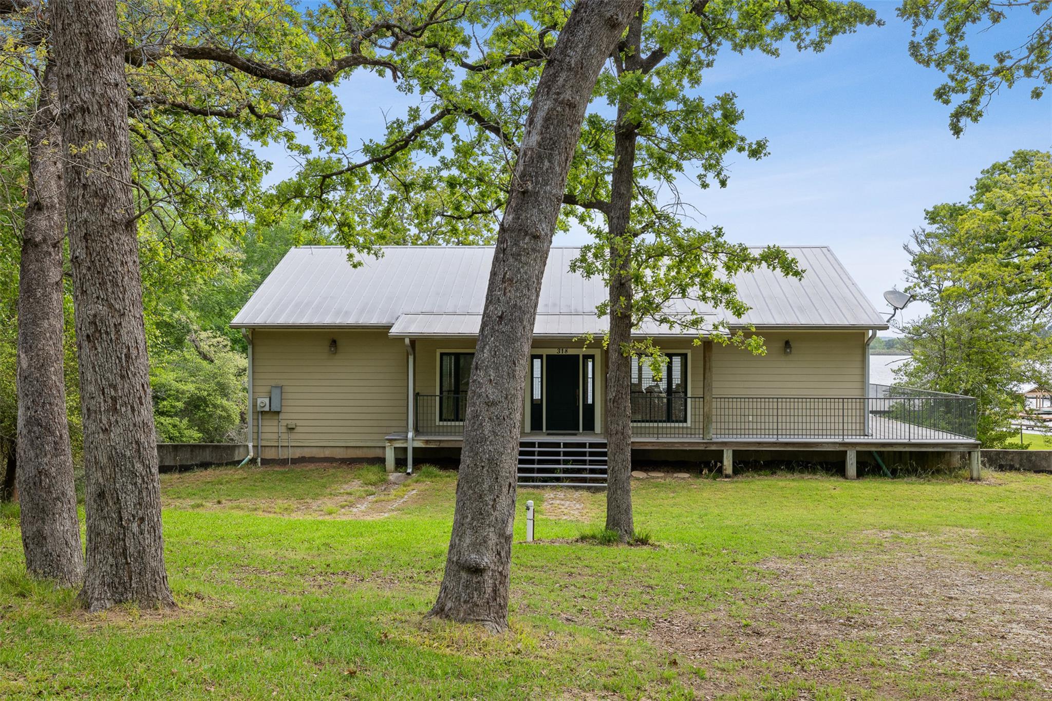 10959 Clyde Acord Rd Property Photo 5