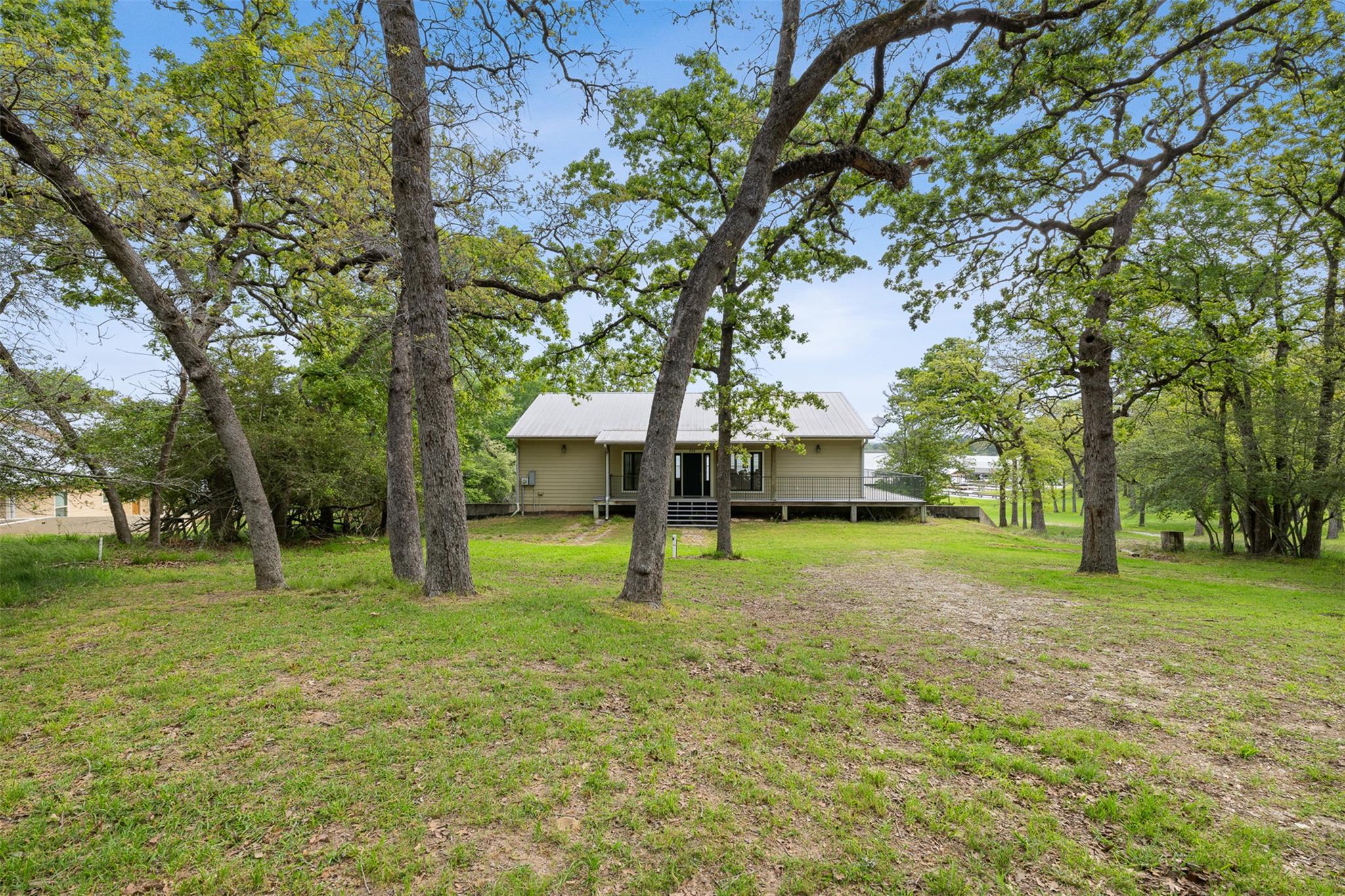 10959 Clyde Acord Rd Property Photo 8