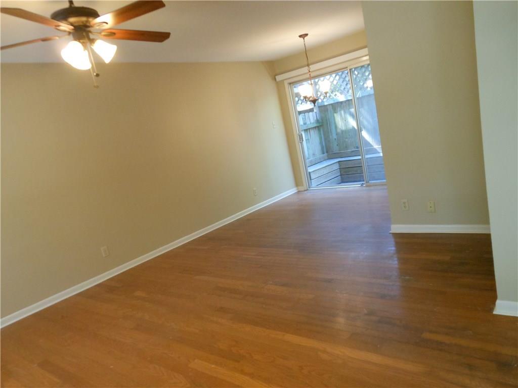 2516 Enfield Rd #102 Property Photo 2