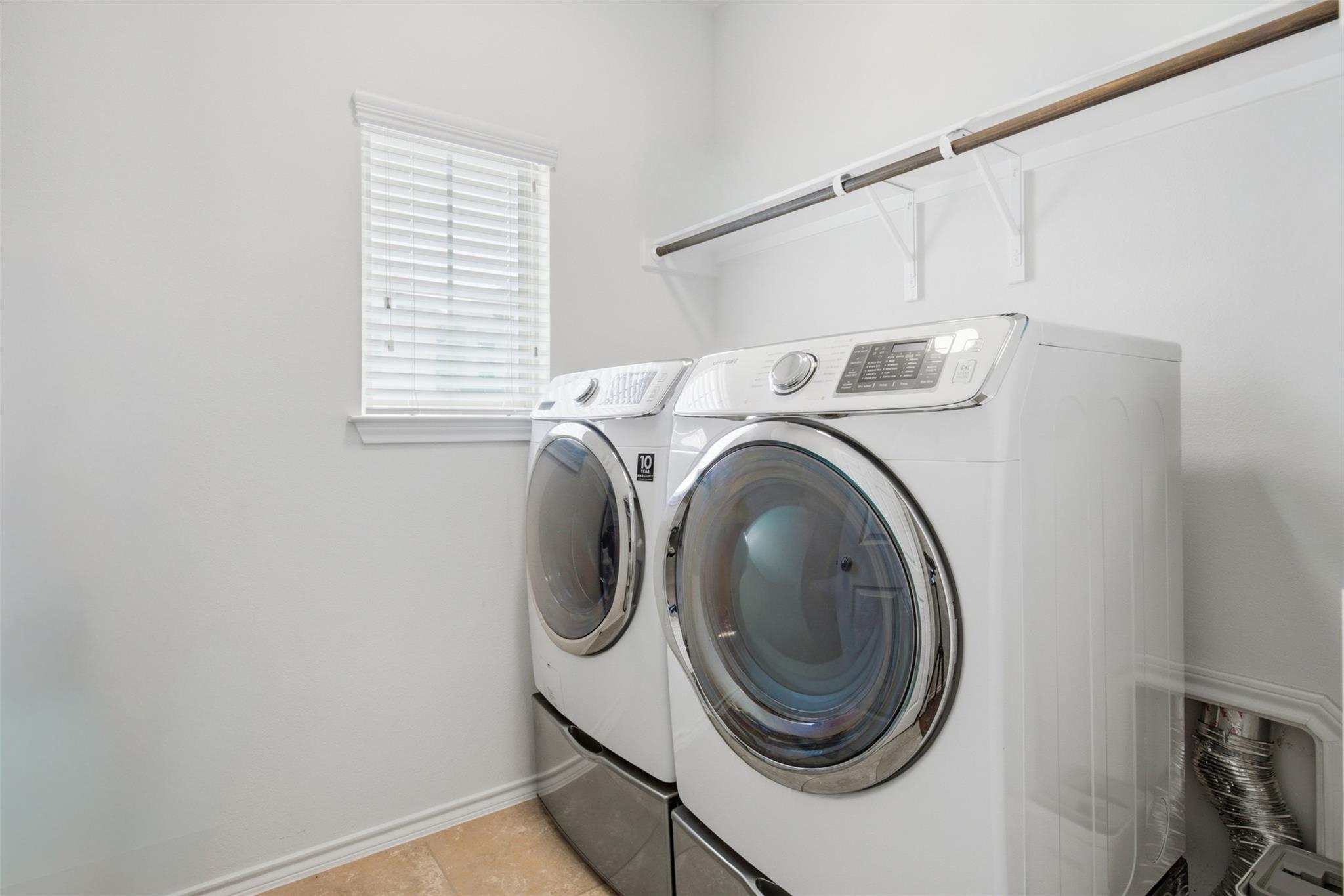 2105 Town Centre Dr #40 Property Photo 24