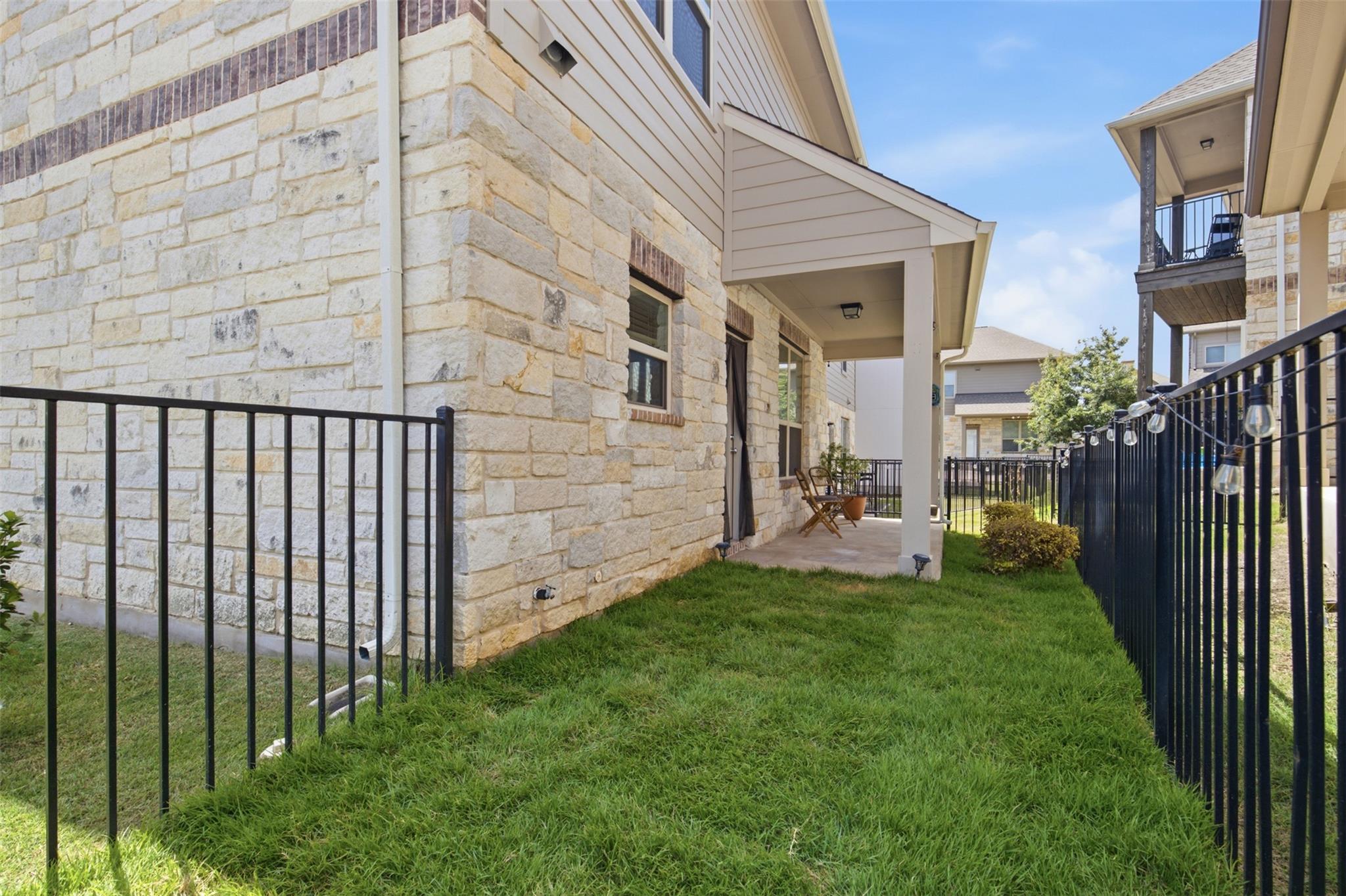 2105 Town Centre Dr #40 Property Photo 26