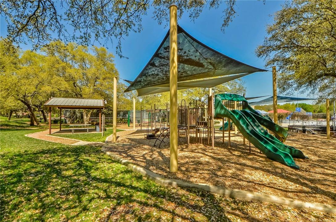 13460 Athens Trl Property Photo 18