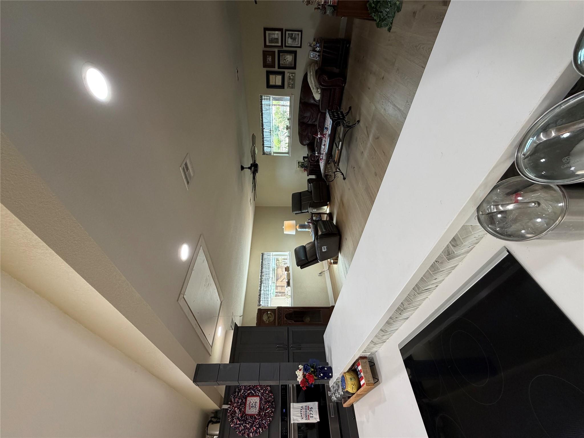 2885593 Property Photo 13