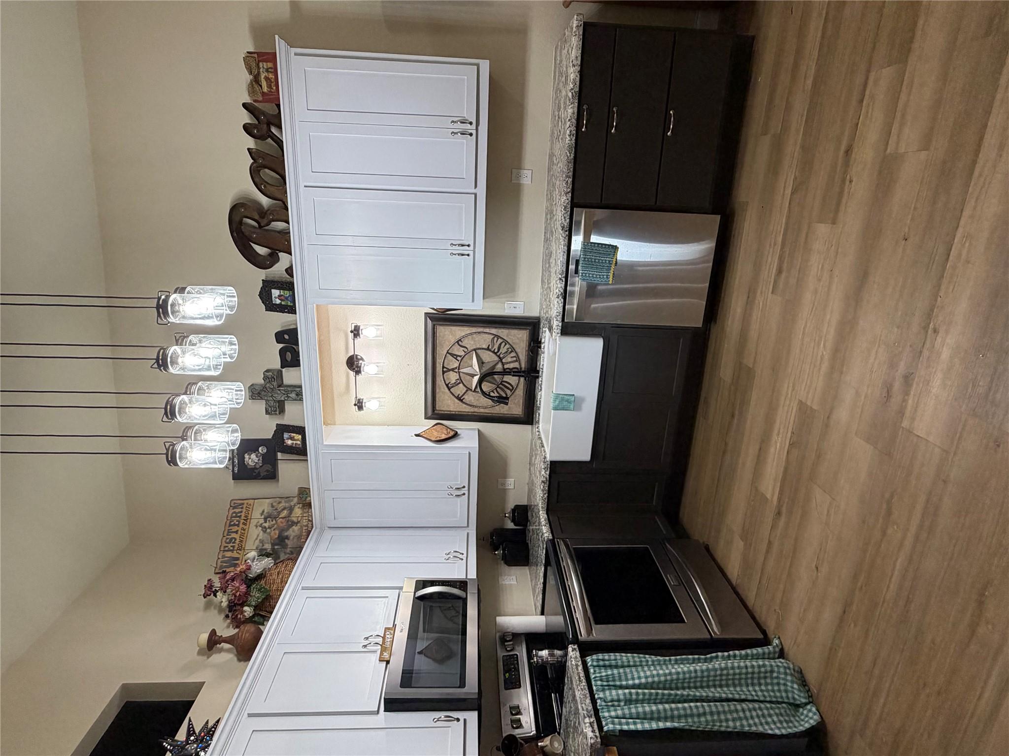 2885593 Property Photo 24