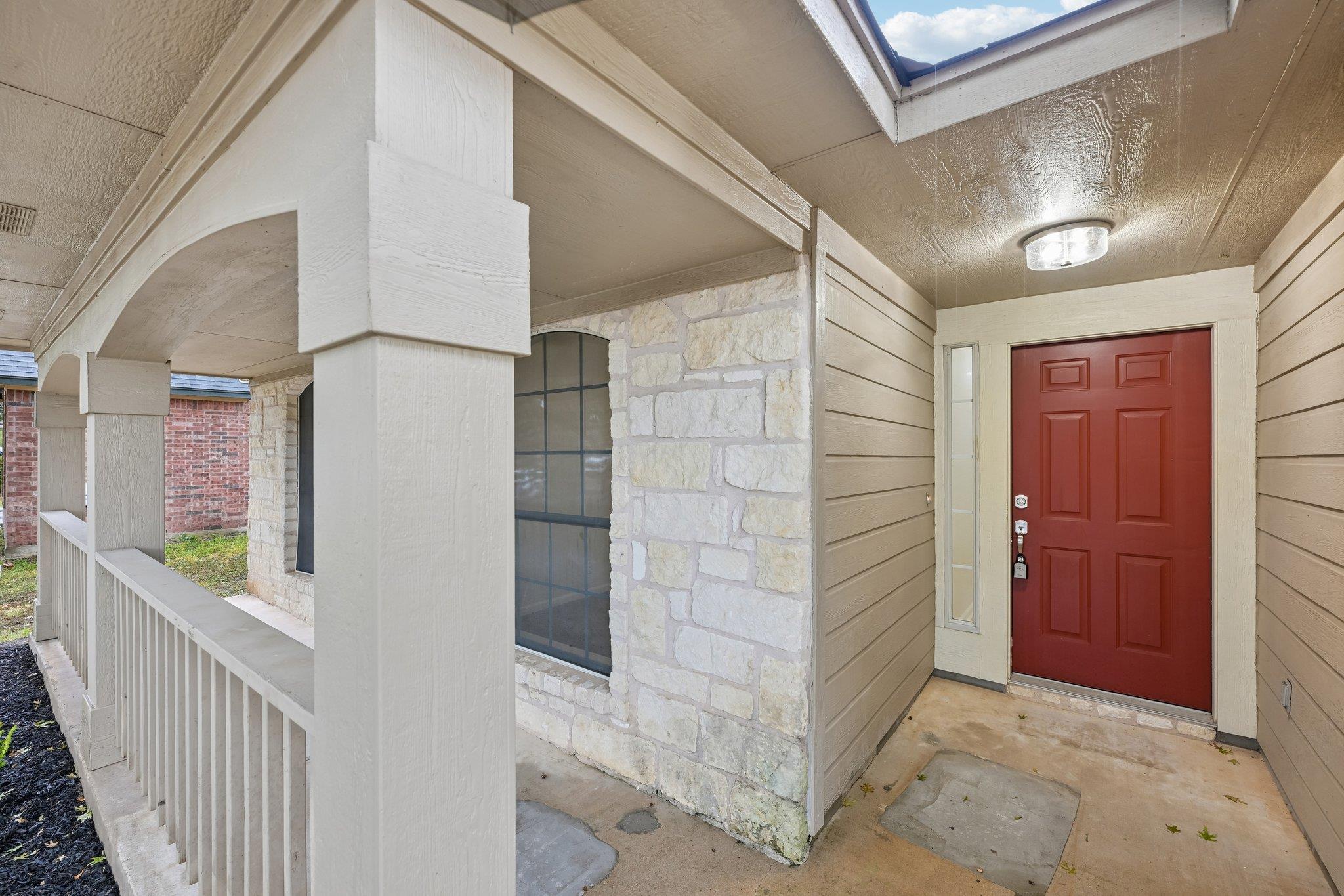 500 Britni Loop Property Photo 2