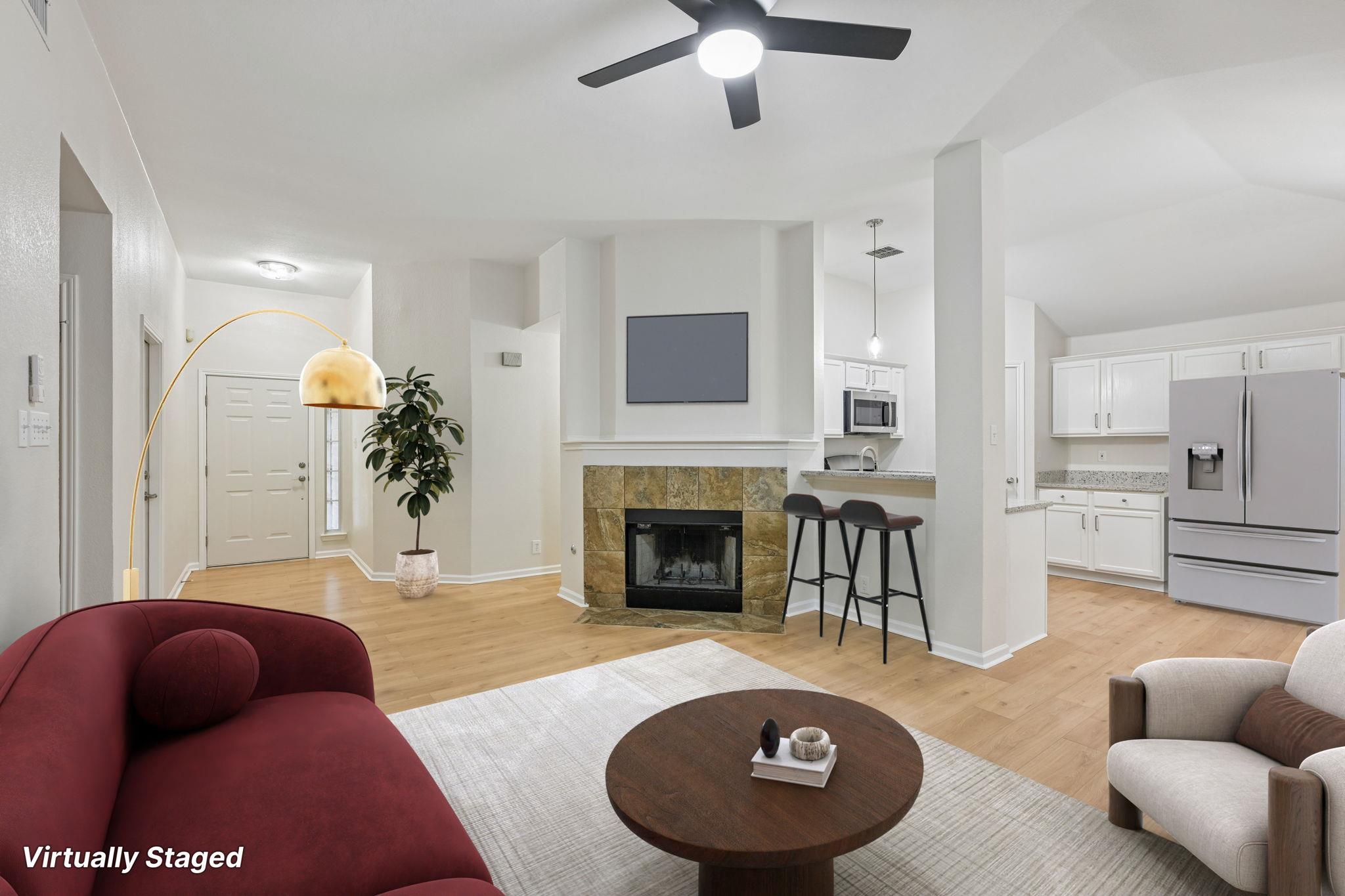 500 Britni Loop Property Photo 4