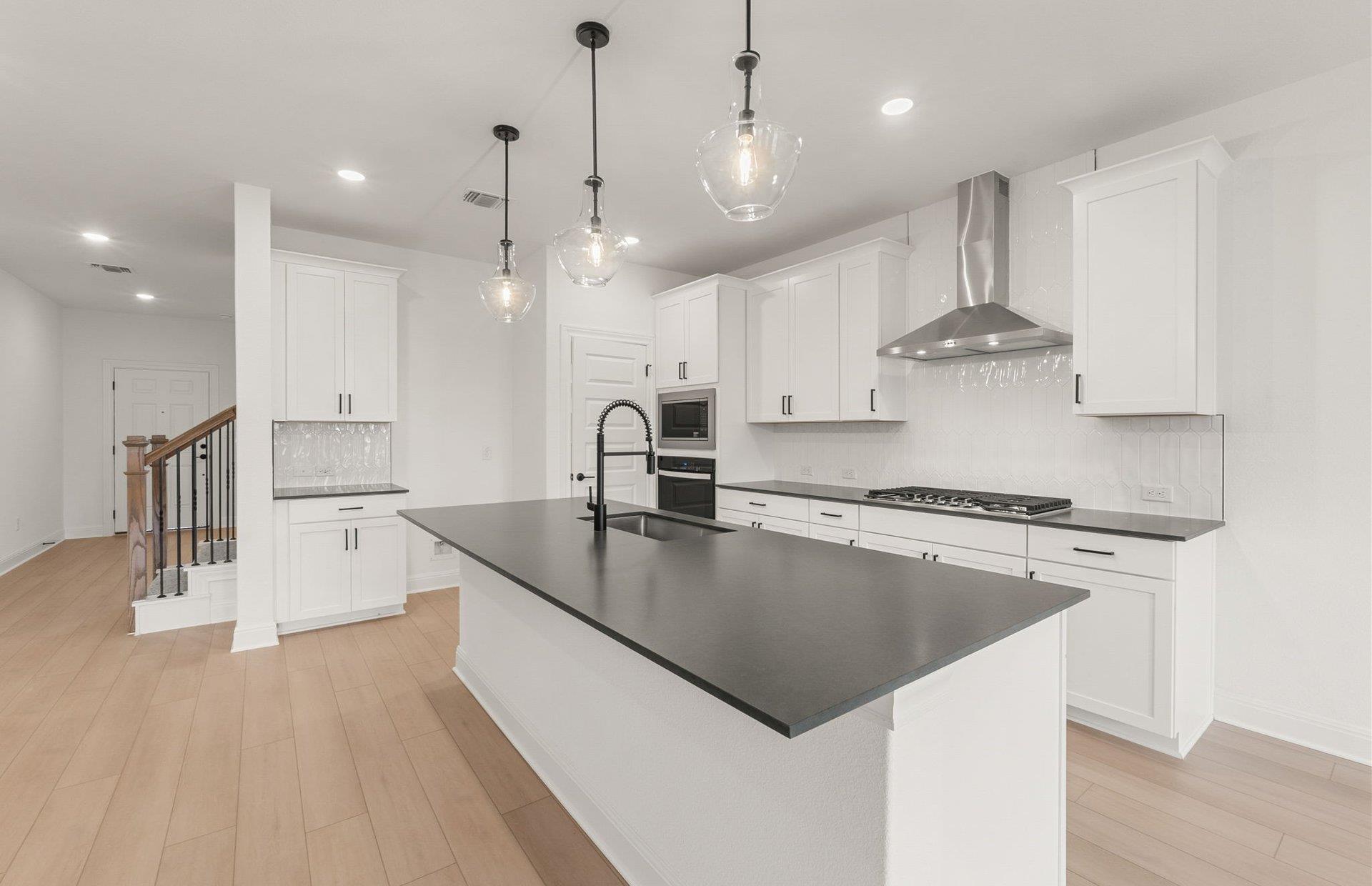 12104 Bacalar Bnd Property Photo 5