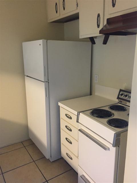 630 Maiden Ln D Property Photo 6