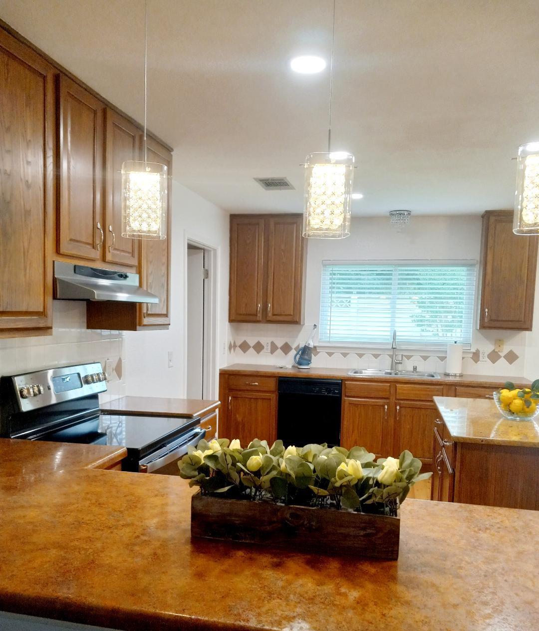 2207 Little Tree Bnd Property Photo 14