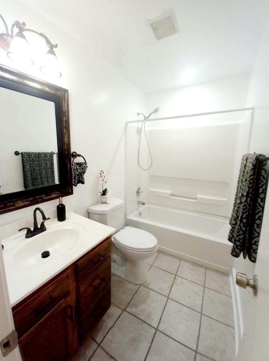 2207 Little Tree Bnd Property Photo 21