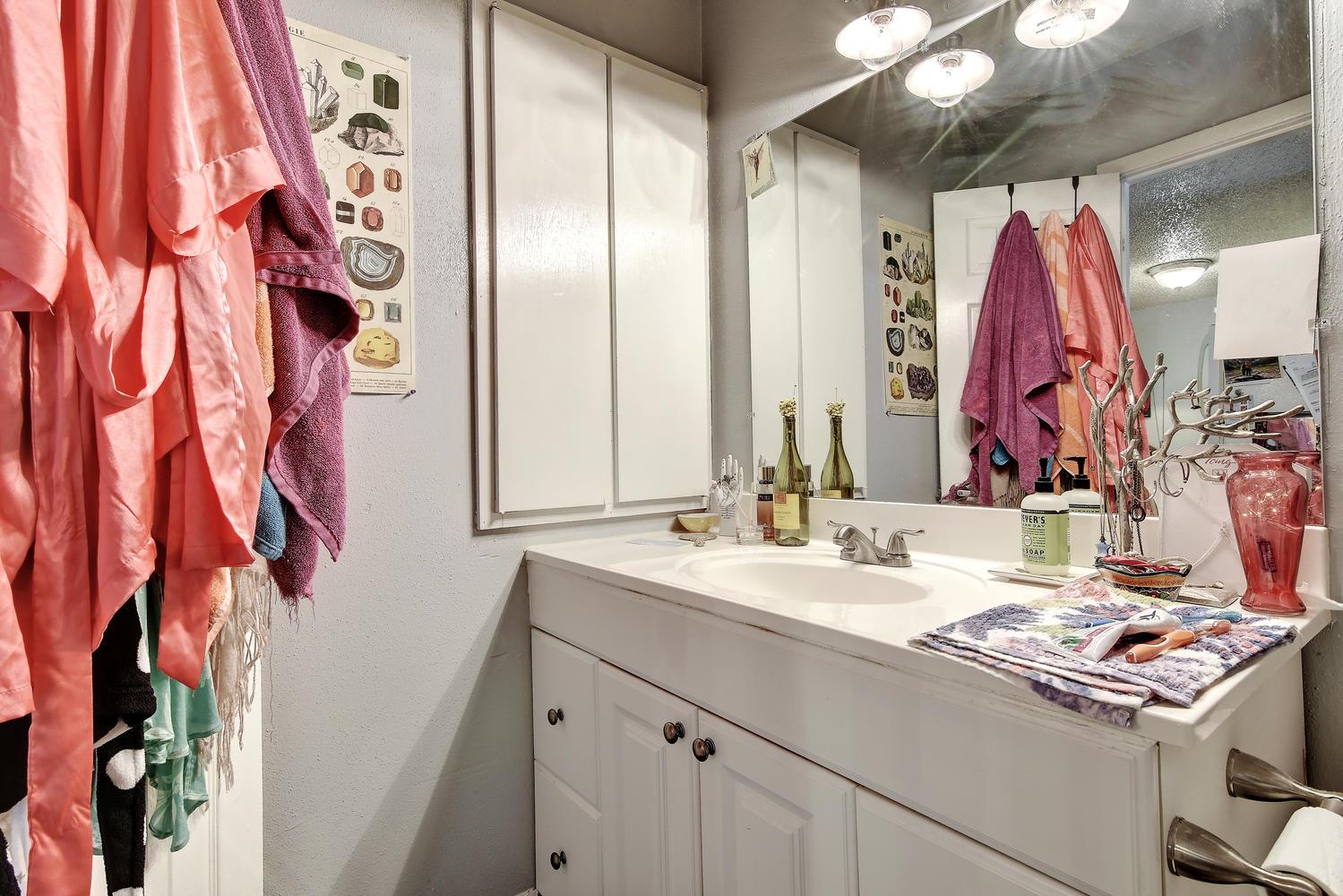 5012 Duval St #101 Property Photo 25