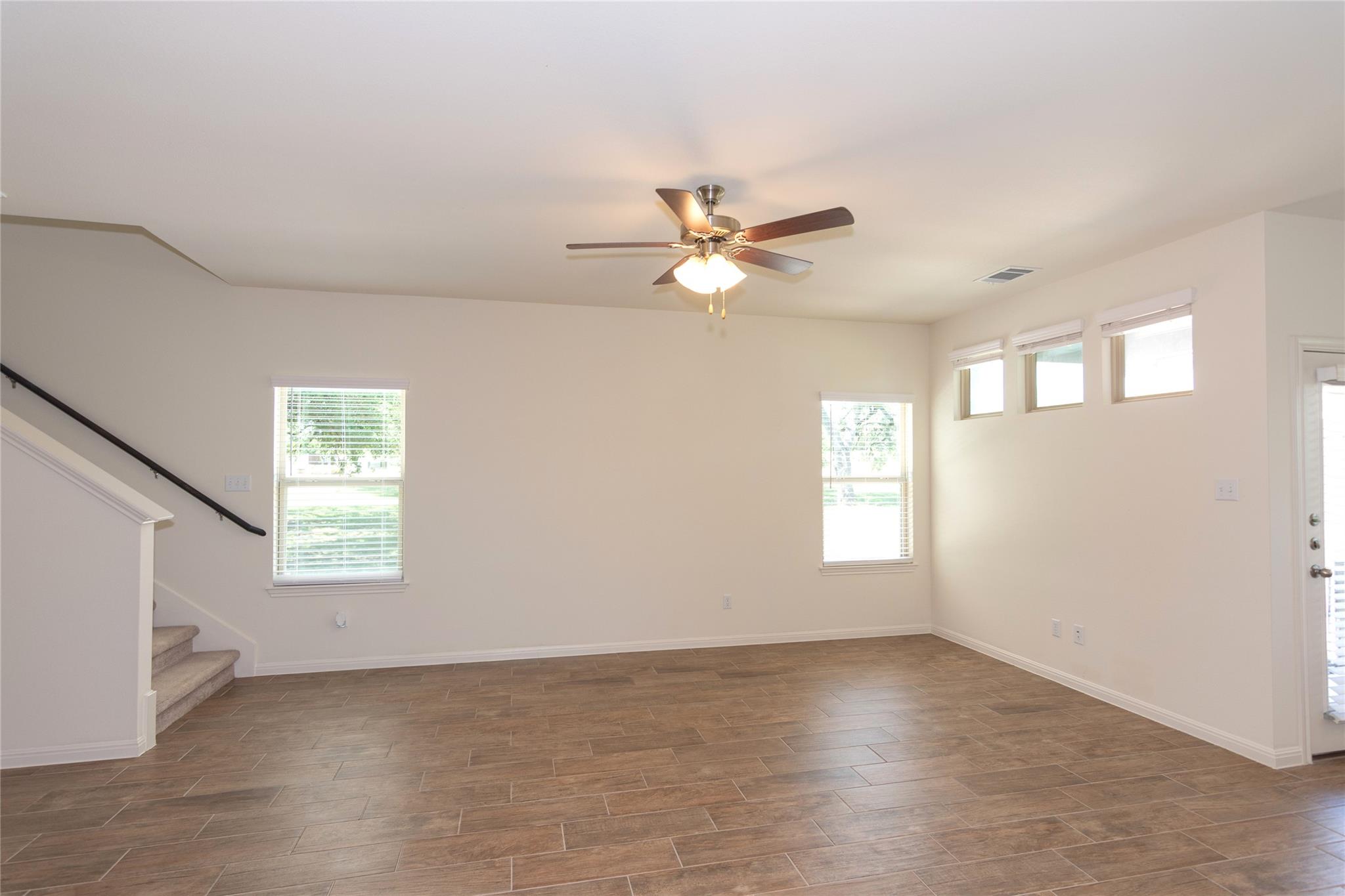 1732 Lakota Ln Property Photo 7
