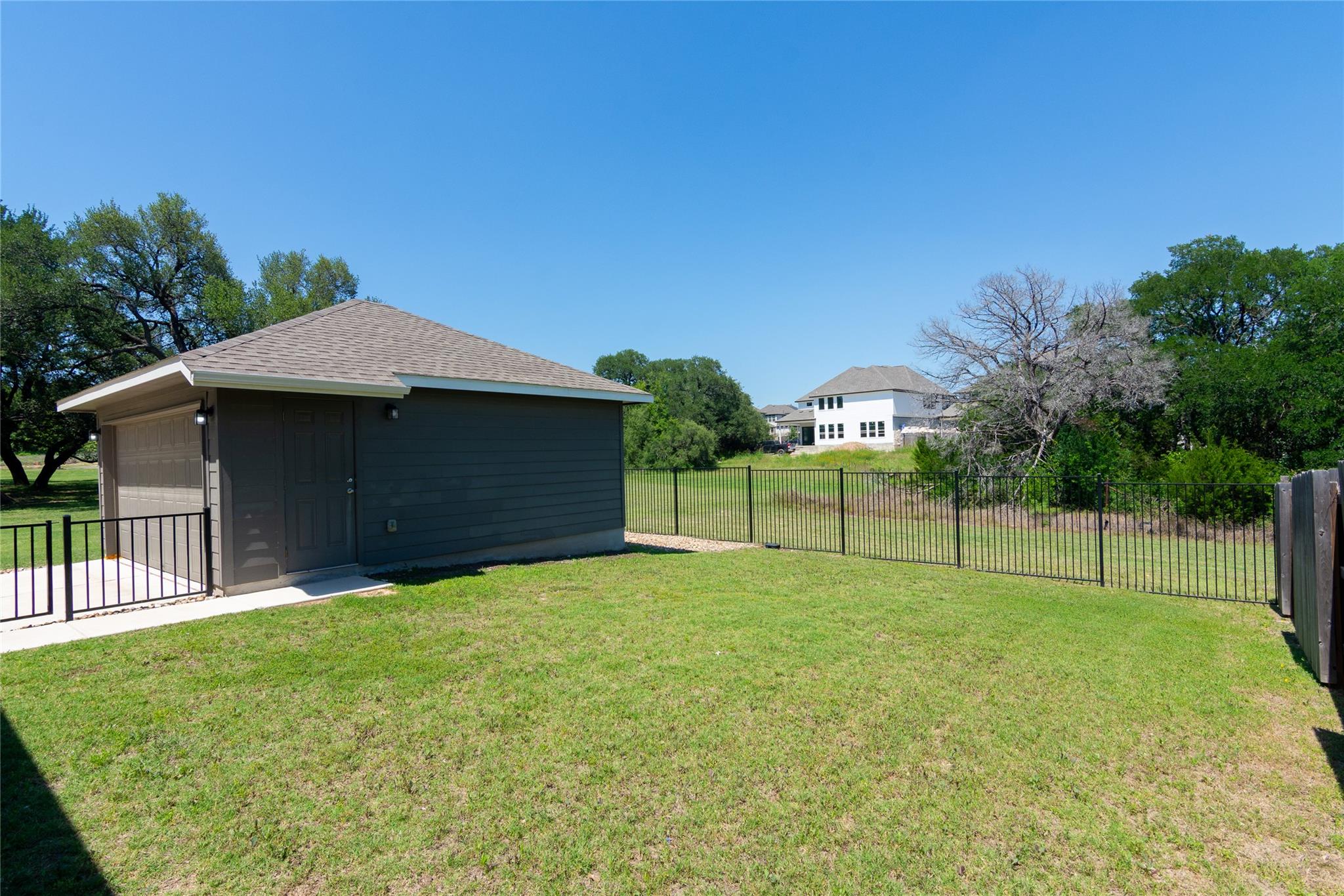 1732 Lakota Ln Property Photo 37