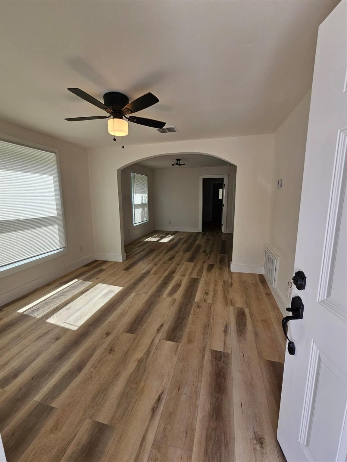 815 Chihuahua St Property Photo 12
