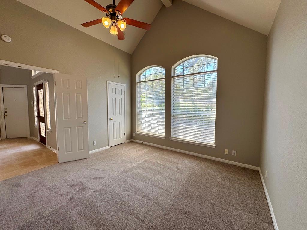 5844 Back Bay Ln Property Photo 3