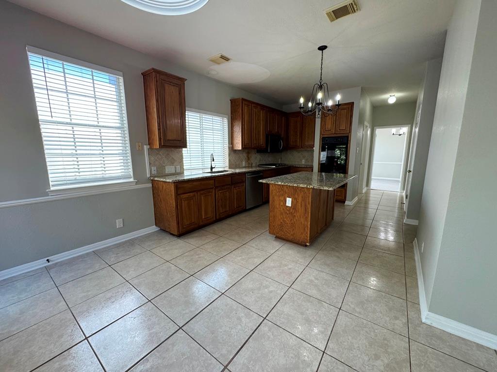 5844 Back Bay Ln Property Photo 11