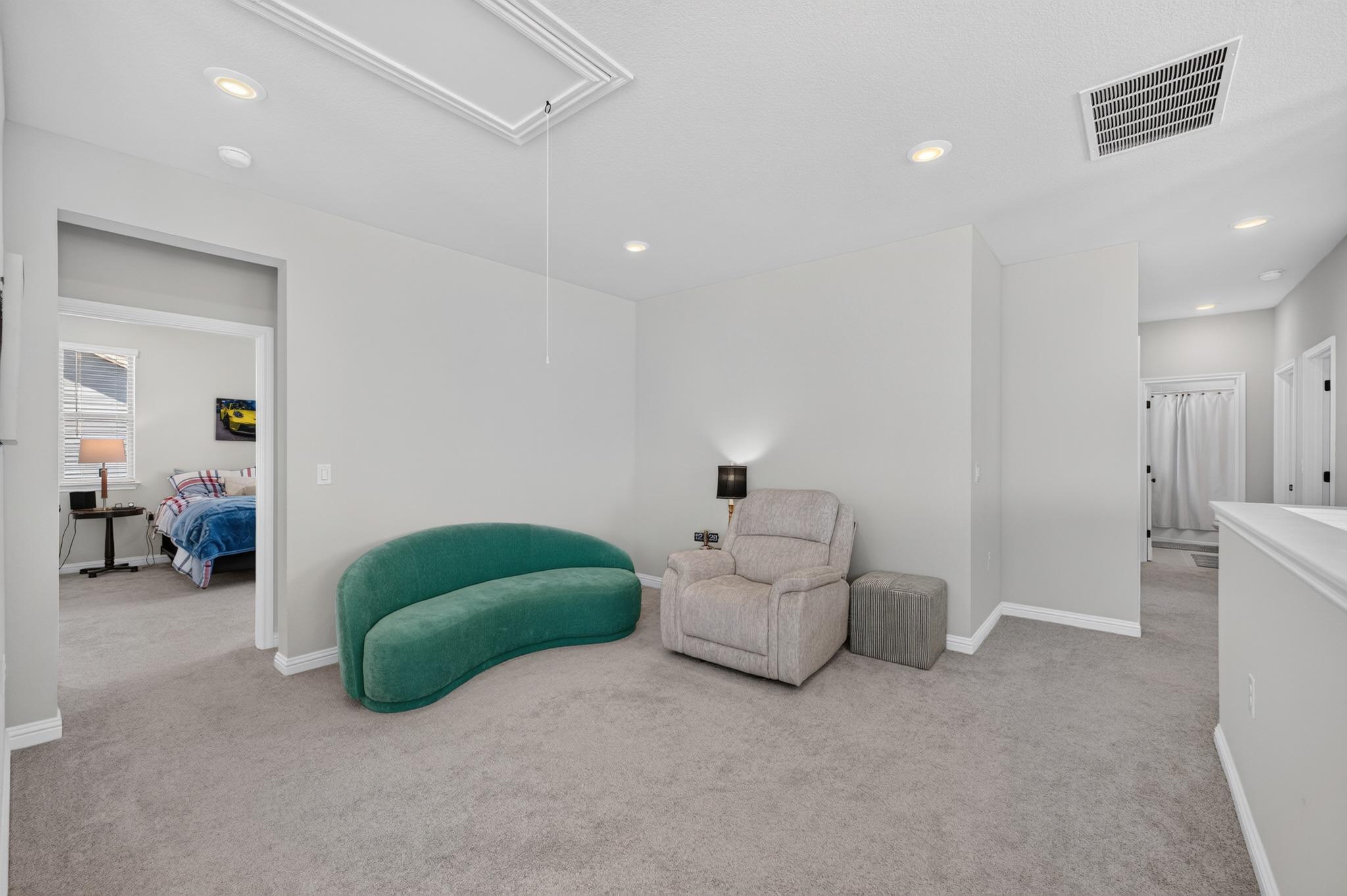 9105 Hamadryas Dr Property Photo 12