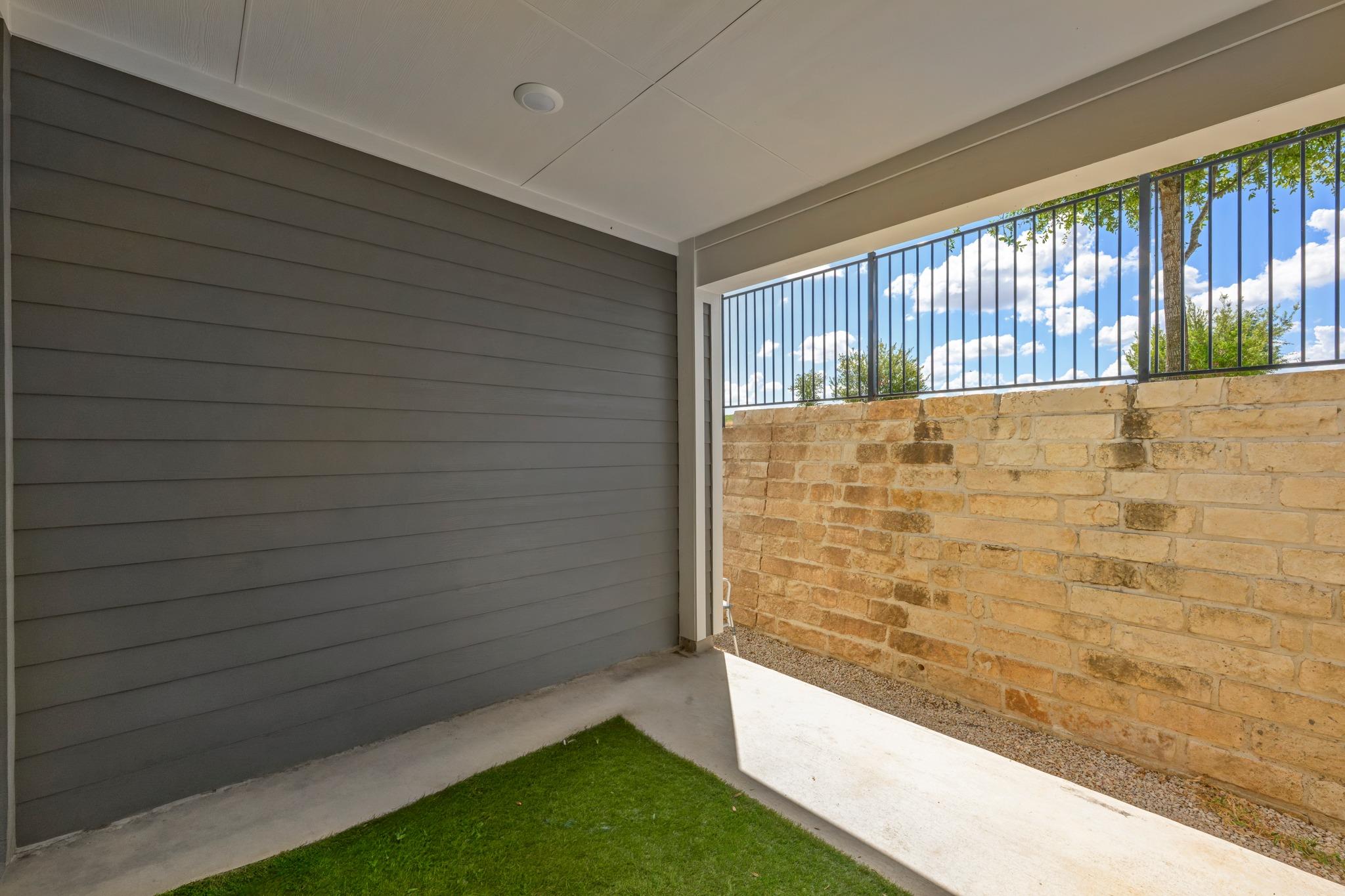 9105 Hamadryas Dr Property Photo 24