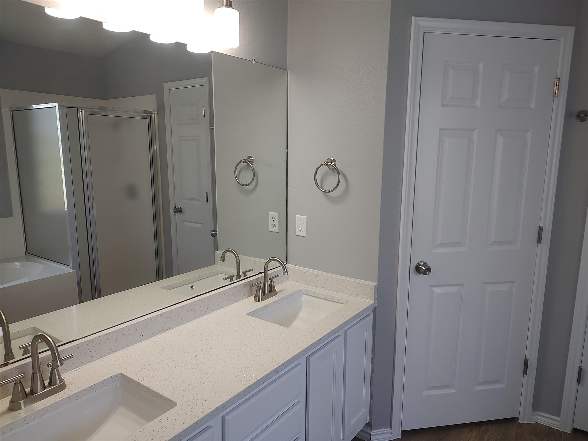 14425 Mowsbury Dr Property Photo 20