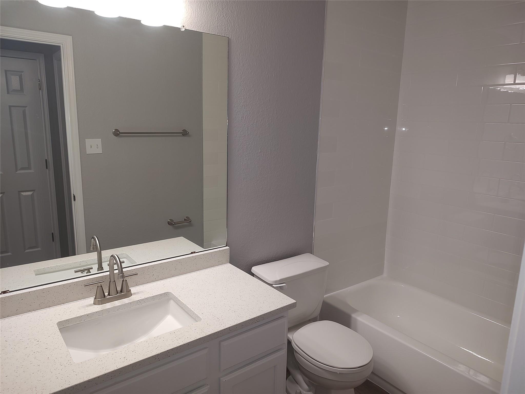 14425 Mowsbury Dr Property Photo 26