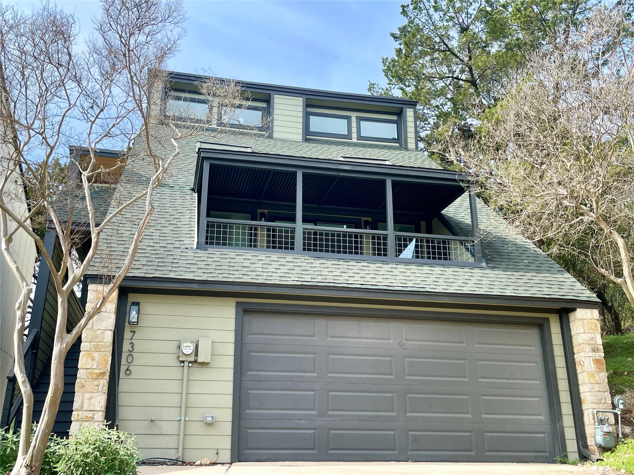 2896102 Property Photo 1