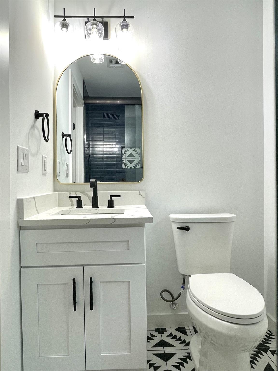 2896102 Property Photo 13