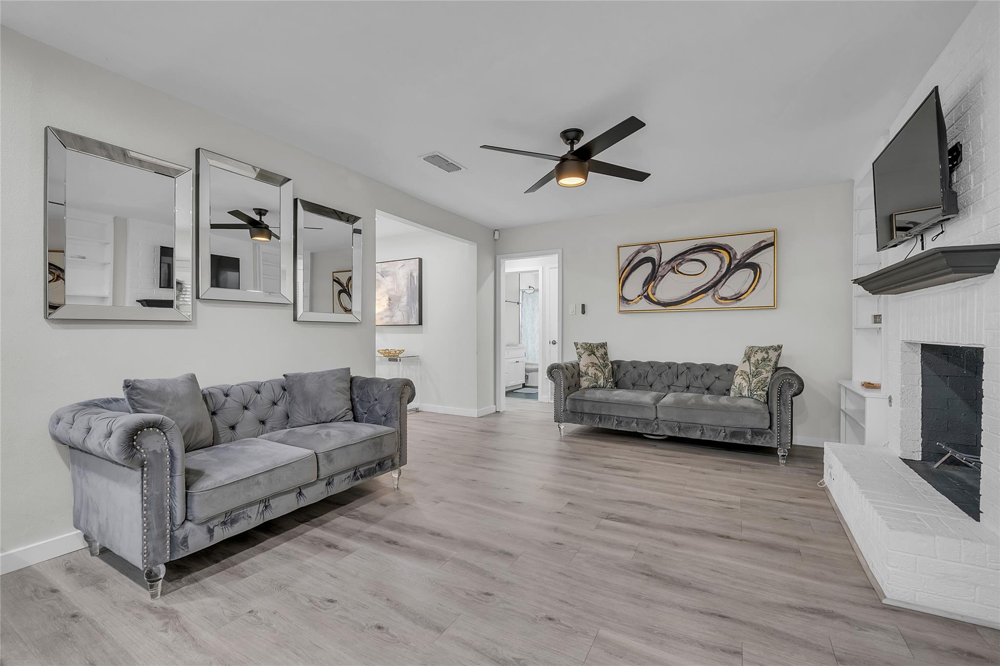 3400 Laguna Dr Property Photo 5