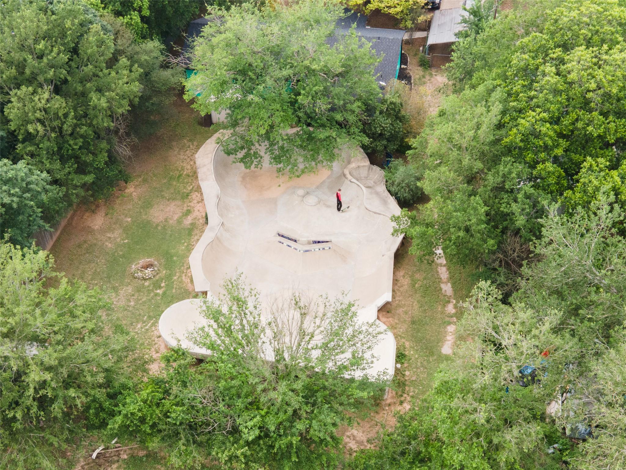 3209 River Rd Property Photo 29