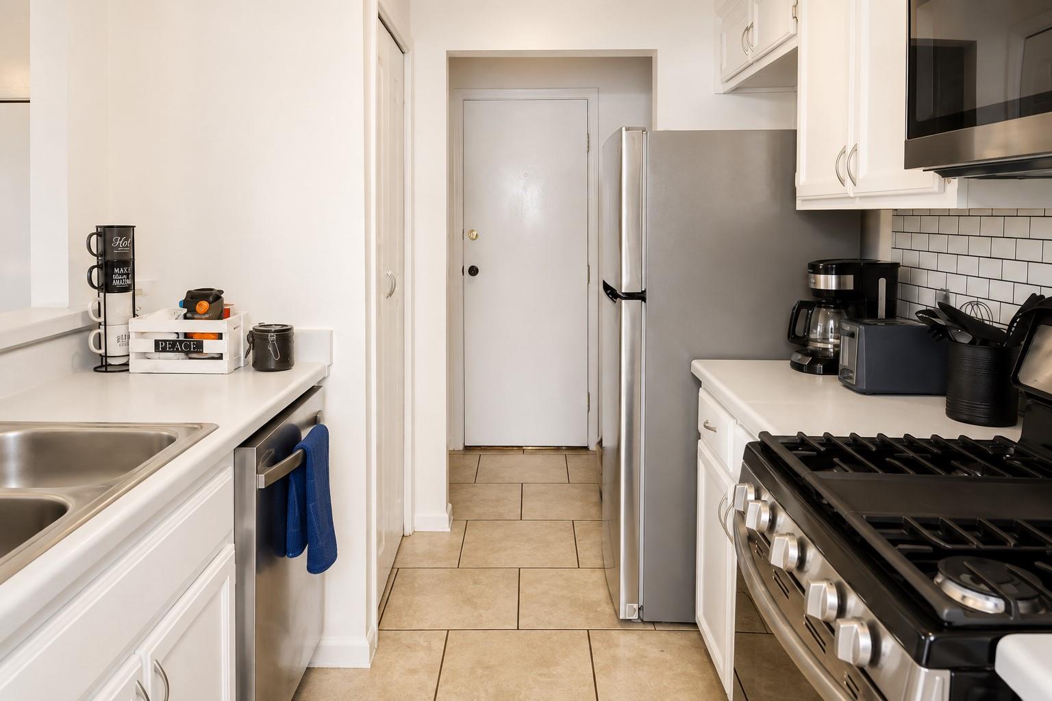 1741/1743 Horseshoe Cir Property Photo 13