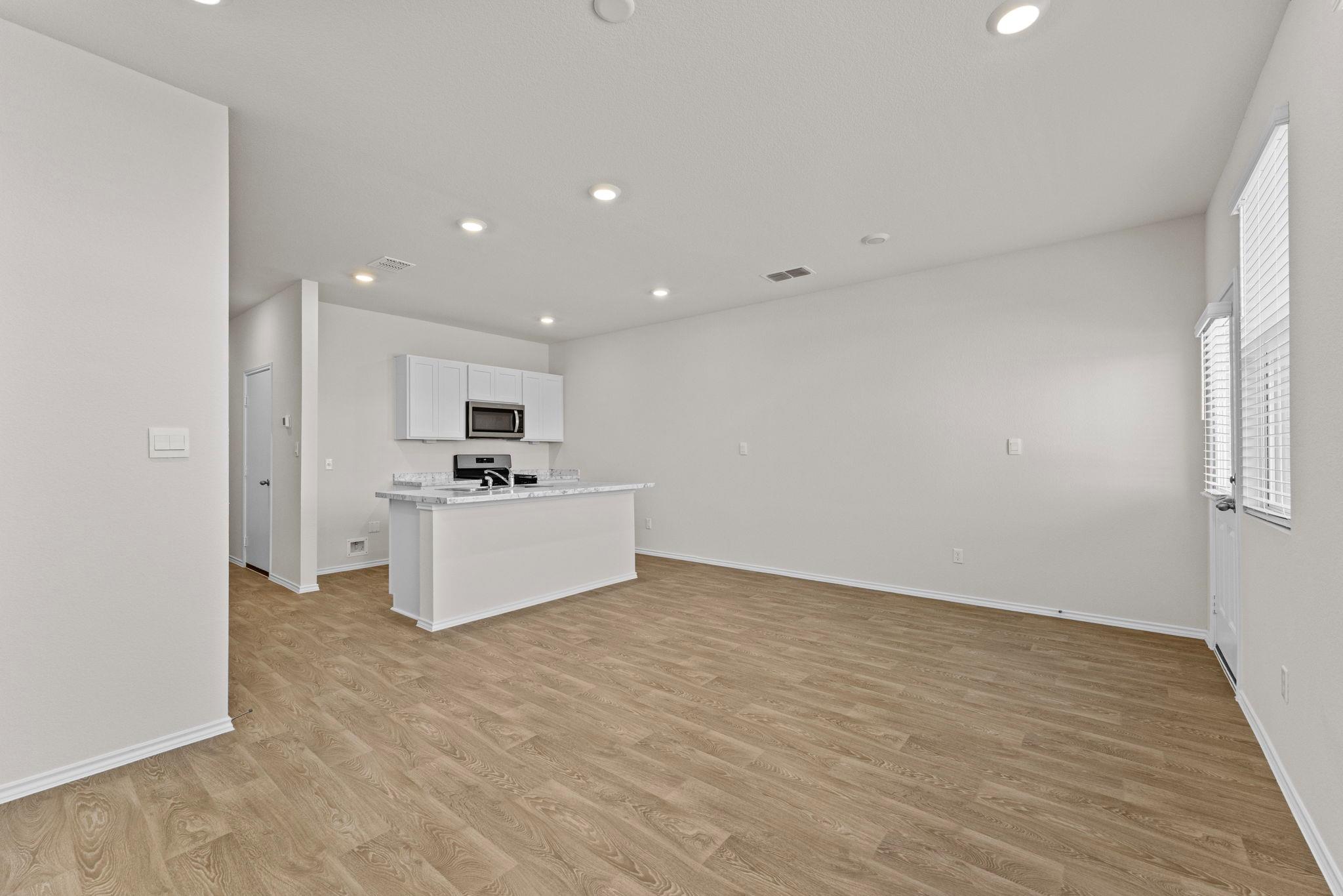 129 Varner Way Property Photo 8