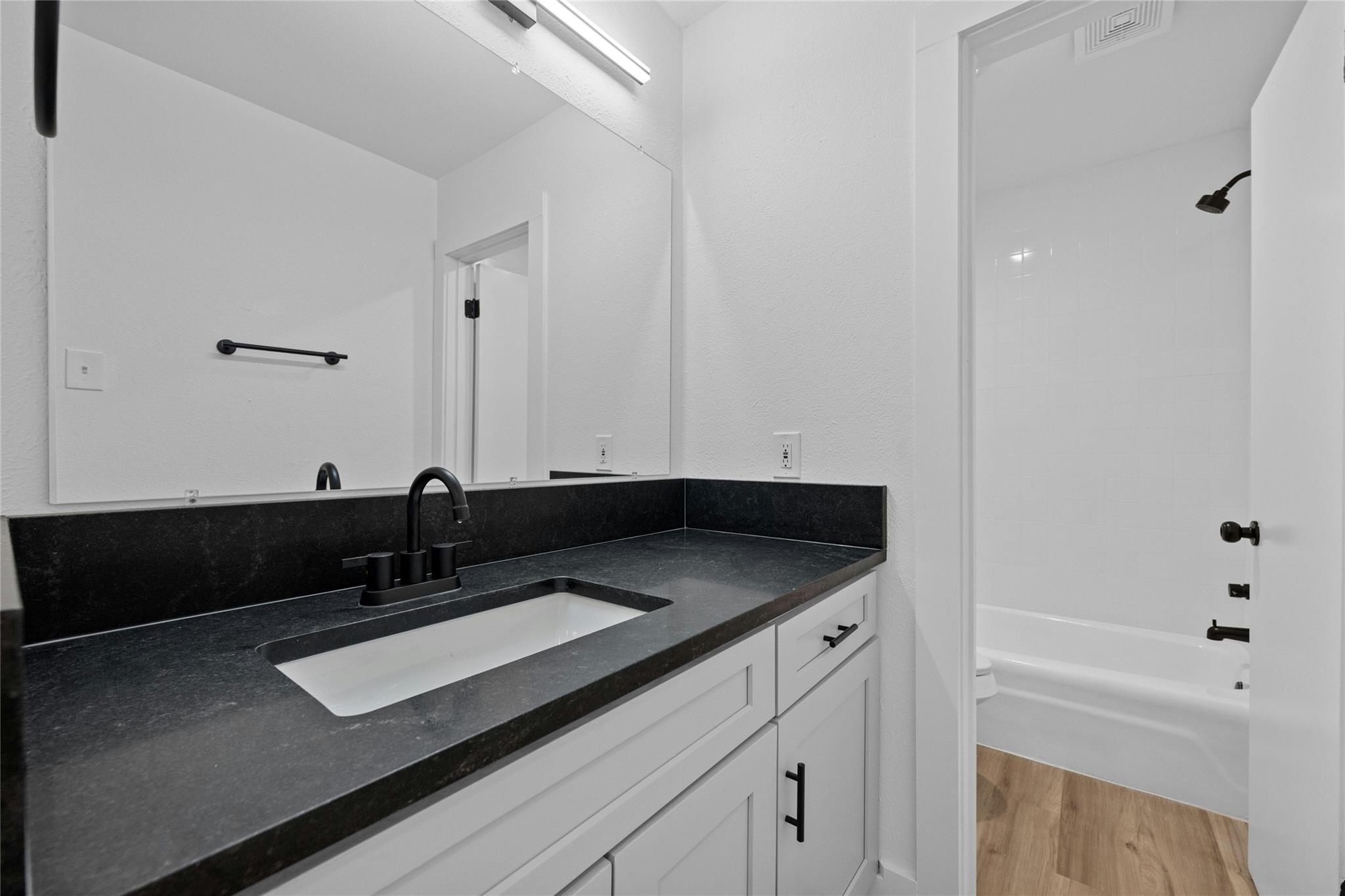 5809 Cherry Creek Dr Property Photo 14