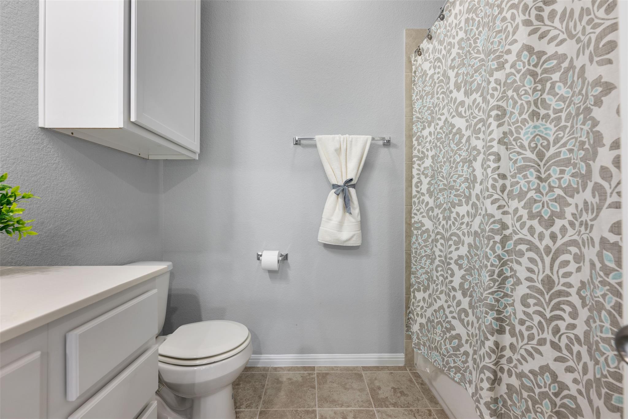 1404 Jenkins Bnd #11 Property Photo 32