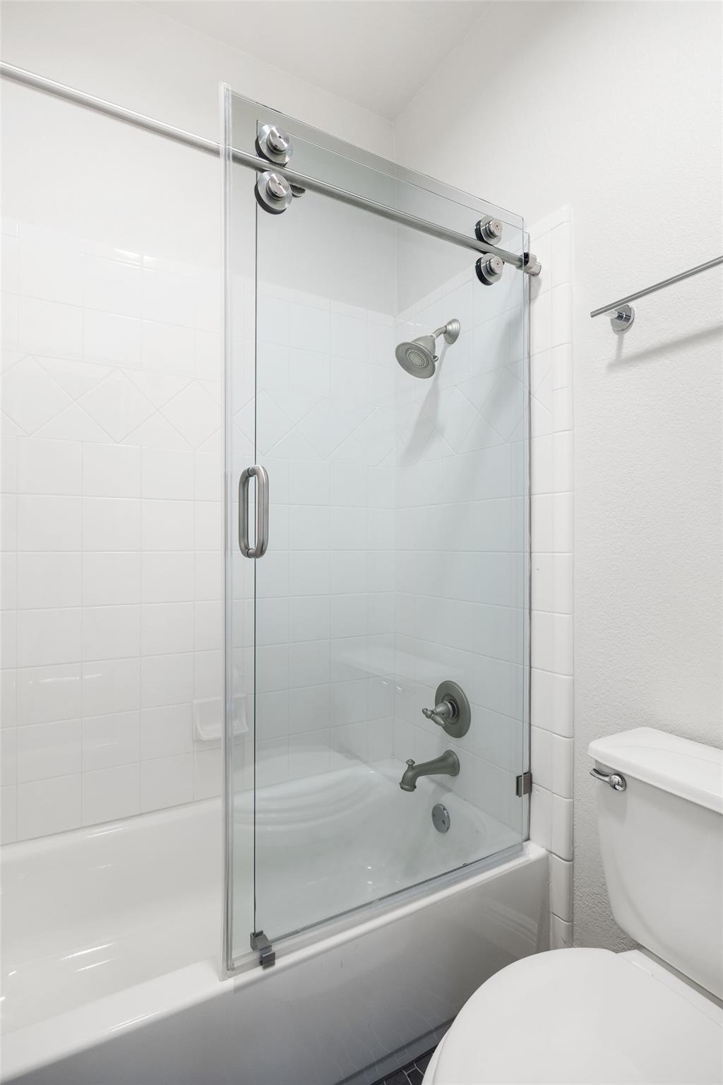 11405 Hollister Dr Property Photo 29