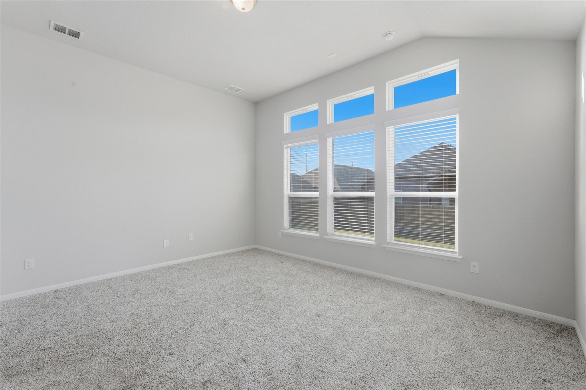 369 Durian Loop Property Photo 19
