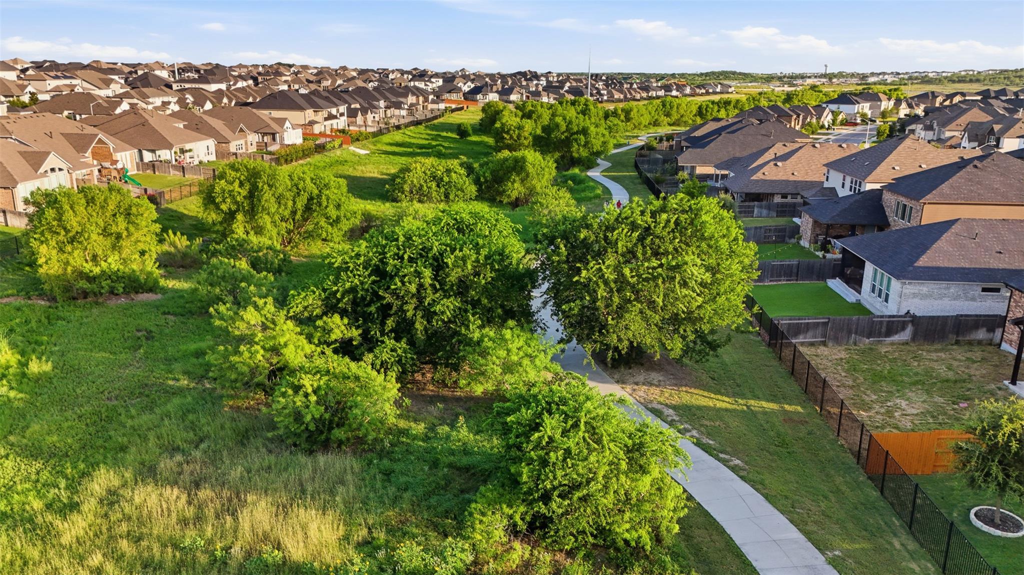 369 Durian Loop Property Photo 40