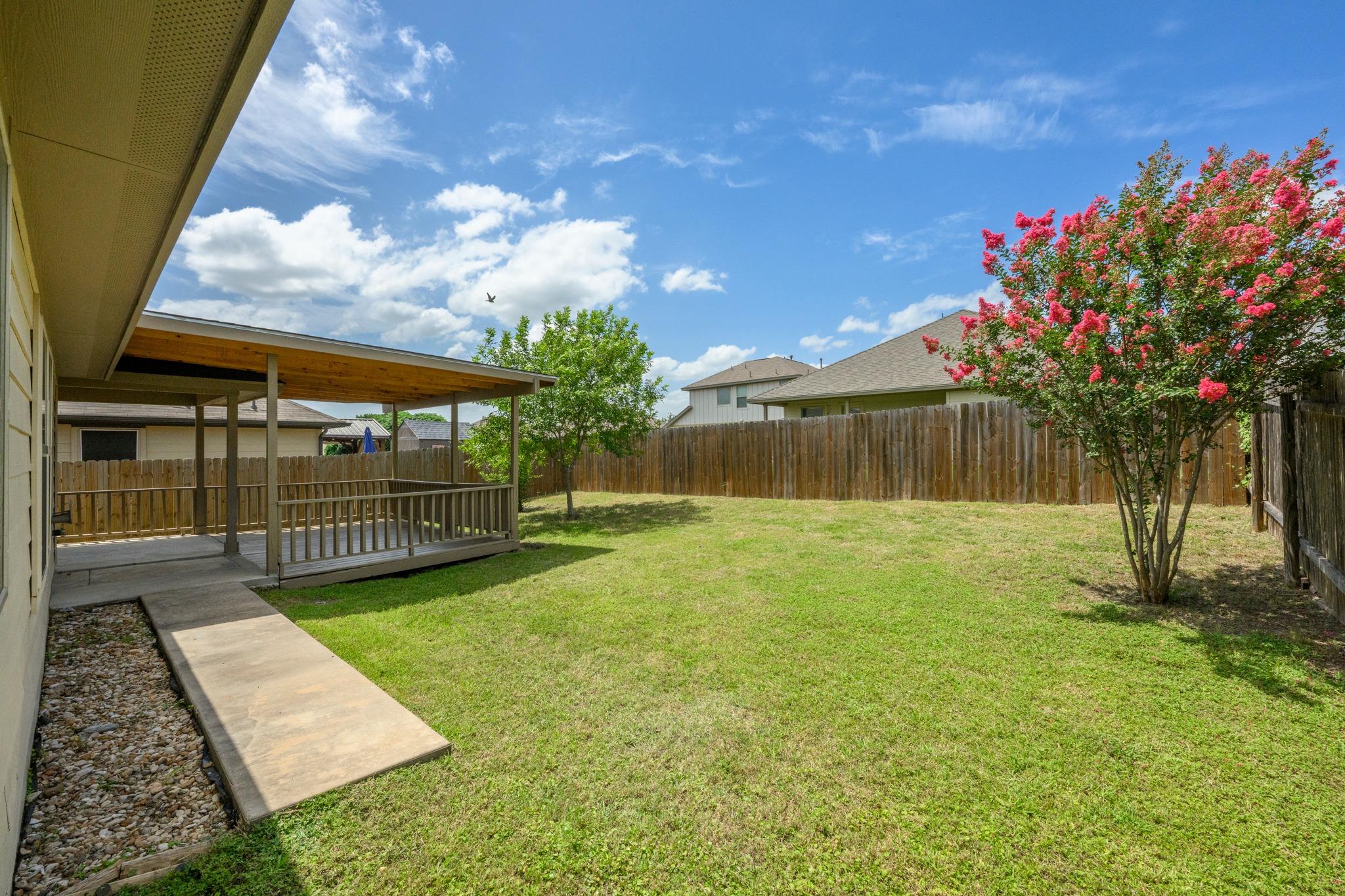 278 Noddy Rd Property Photo 15
