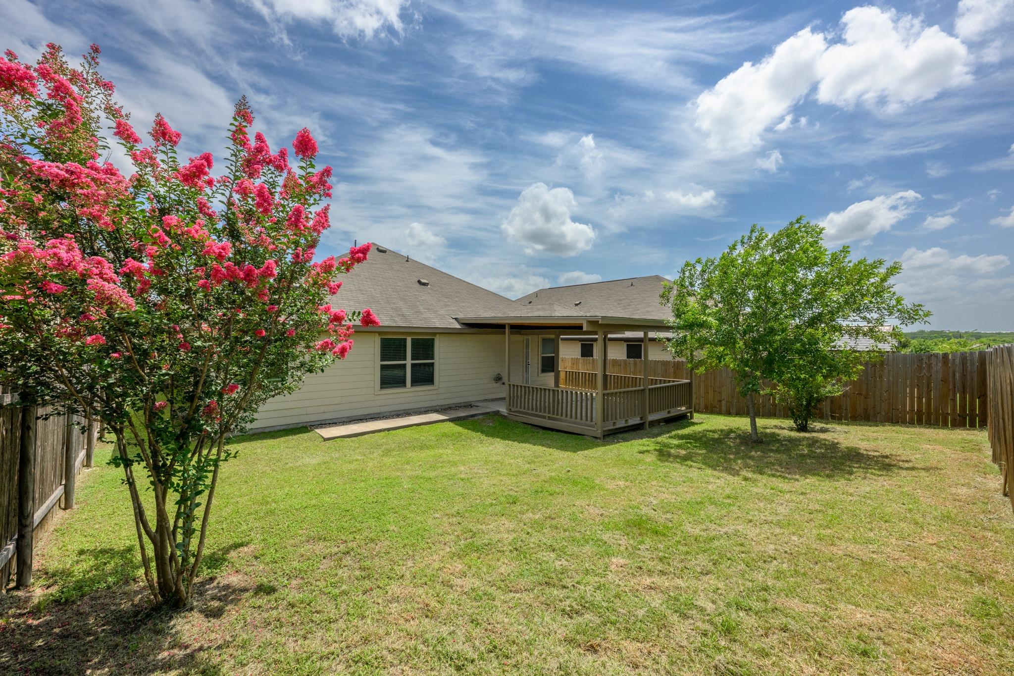 278 Noddy Rd Property Photo 16