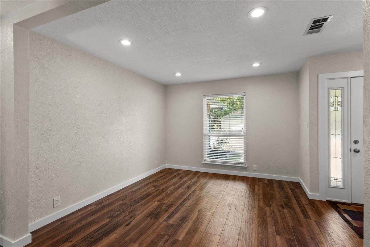 12313 Double Tree Ln Property Photo 5
