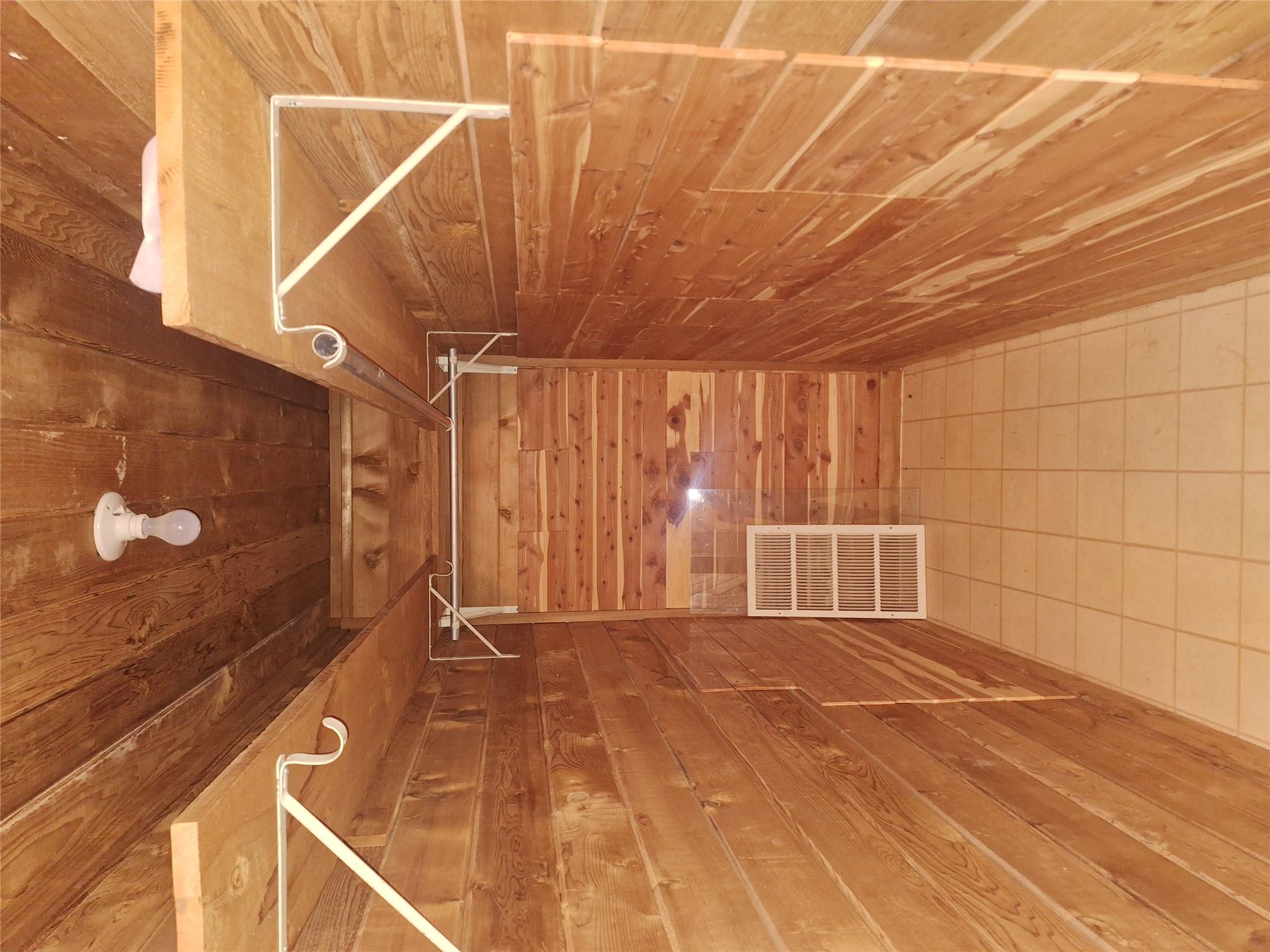 9011 Dorella Ln Property Photo 23