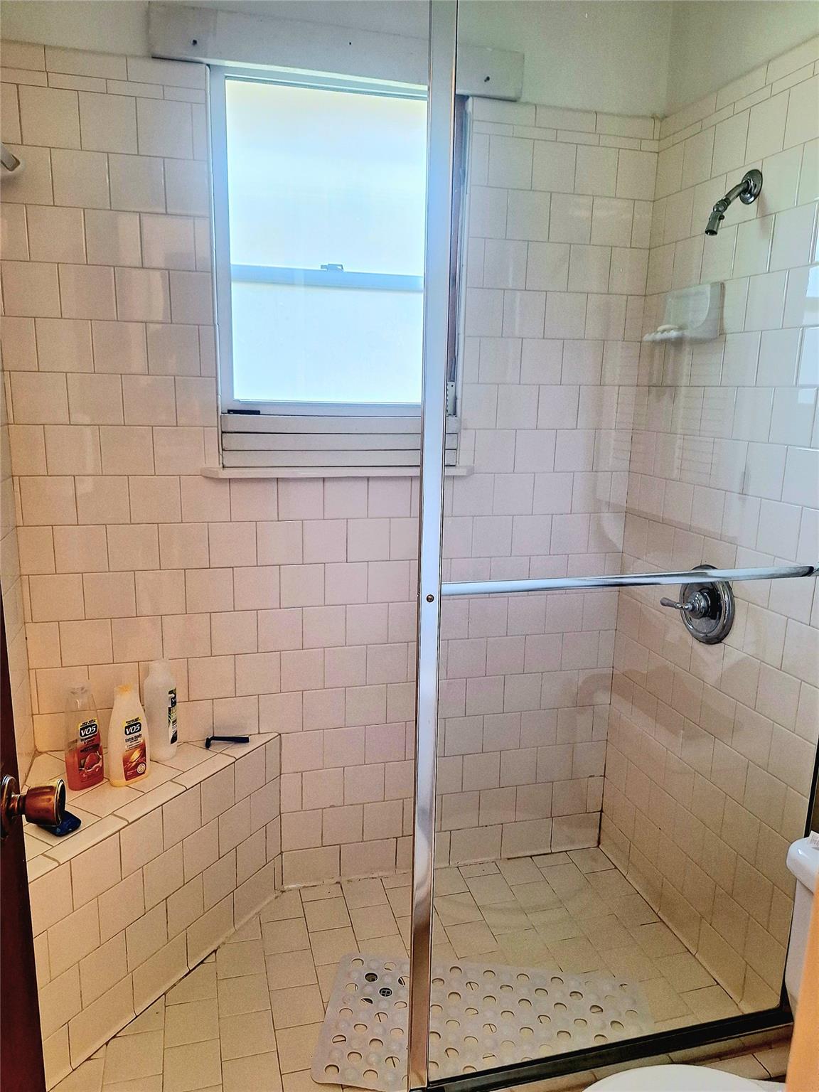 9011 Dorella Ln Property Photo 27