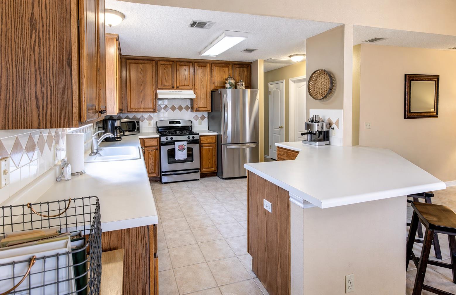12900 Medina River Way Property Photo 5