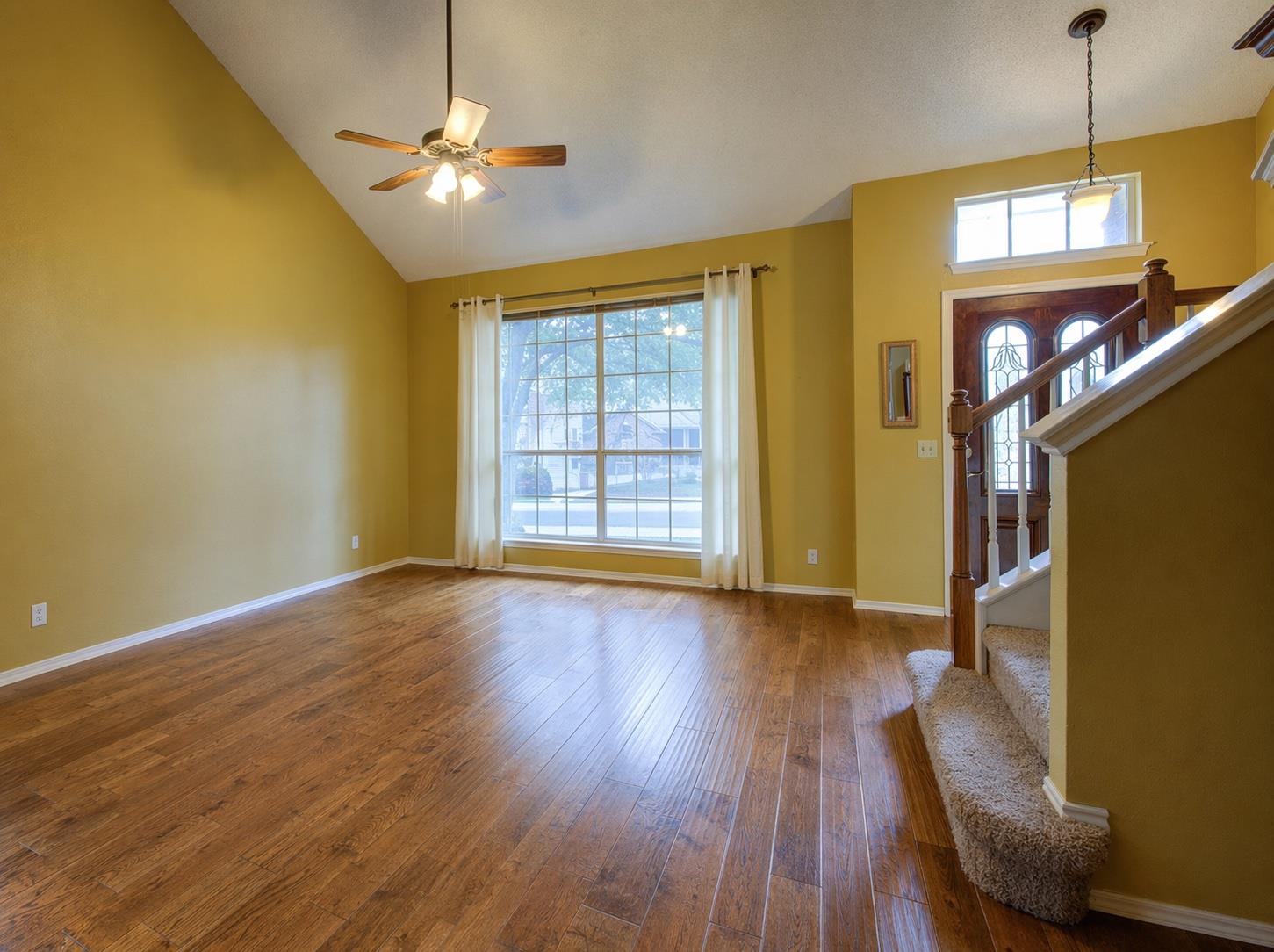 12900 Medina River Way Property Photo 8