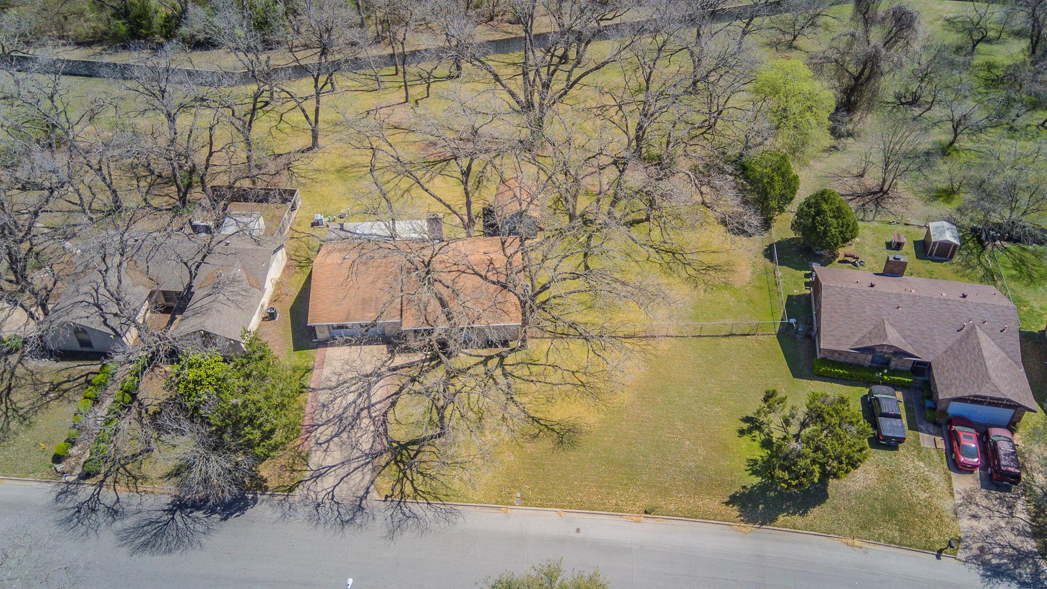 6903-6905 Crystalbrook Dr Property Photo 36