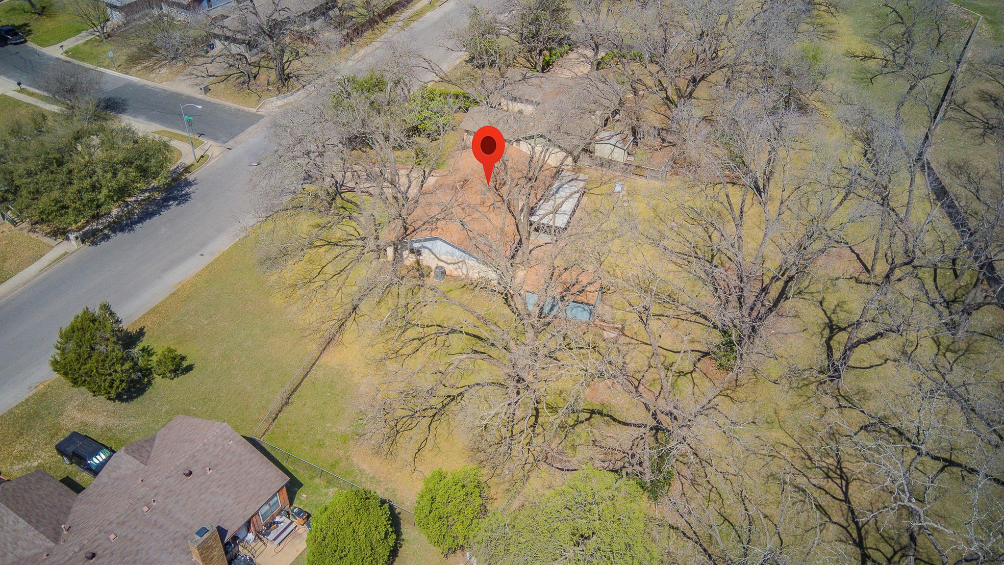 6903-6905 Crystalbrook Dr Property Photo 37