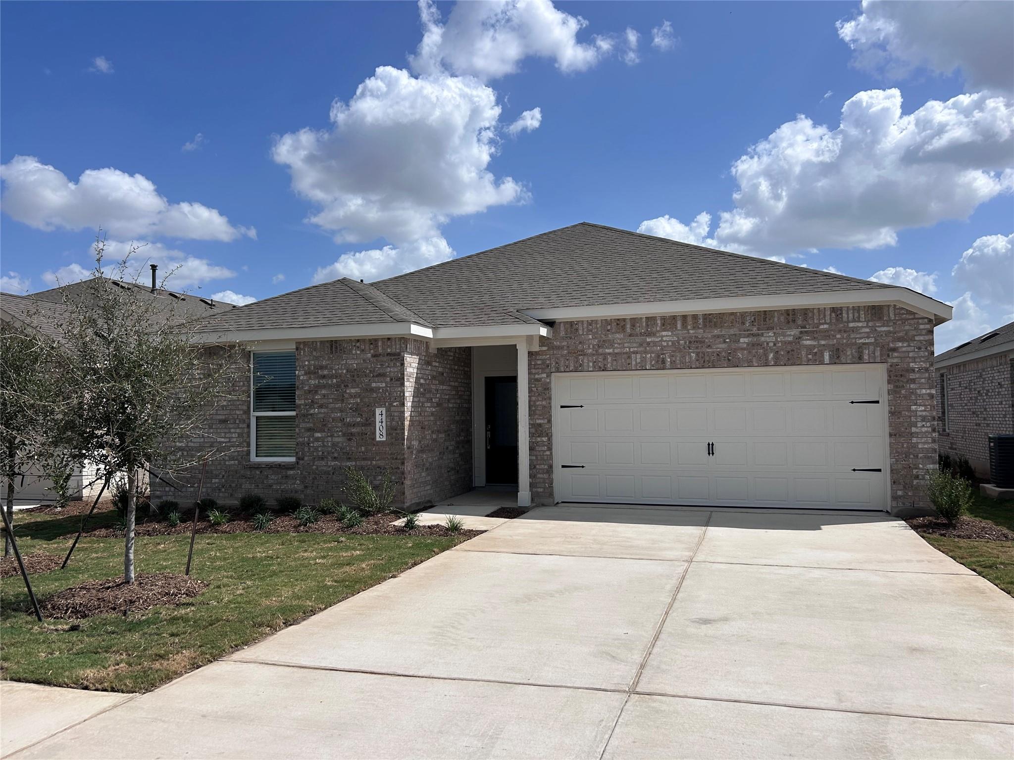 4408 Bonita Oaks Dr Property Photo 1