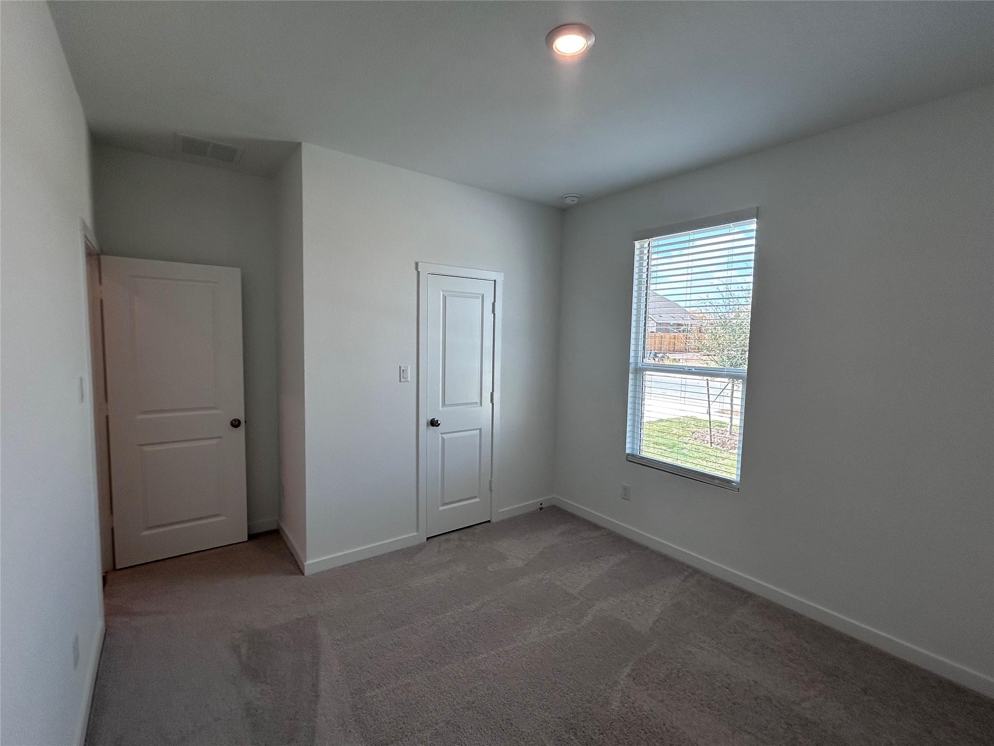 4408 Bonita Oaks Dr Property Photo 4